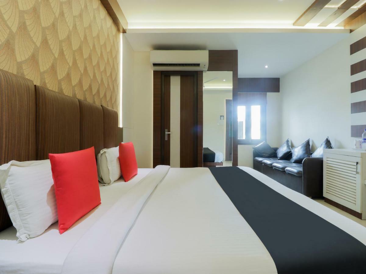 كانبور Capital O 46218 Royal Cottage Suite المظهر الخارجي الصورة